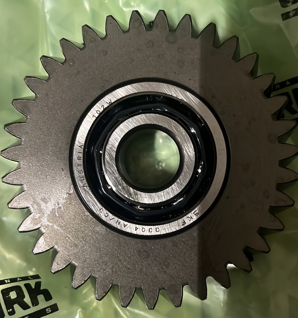 9530514 چرخدنده هرزگرد واسطه گیربکس سپاهان و کلارک 3 تن ,CS/CGP, 9530514 - تصویر 1